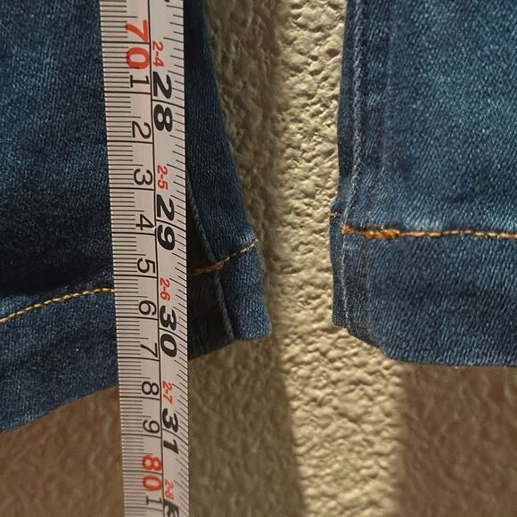 Express Women’s Skyscraper Stretchy Highrise Vintage Jeans Size 2L - Picture 11 of 14